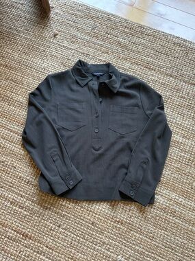 Liverpool Jeans Company Women's Dark Green Button-Front Shirt